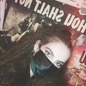 Meet your Posher, Marissa